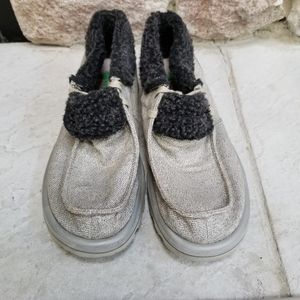 Sanuk higher top casual size 9 tan brown faux fur Men's shoes